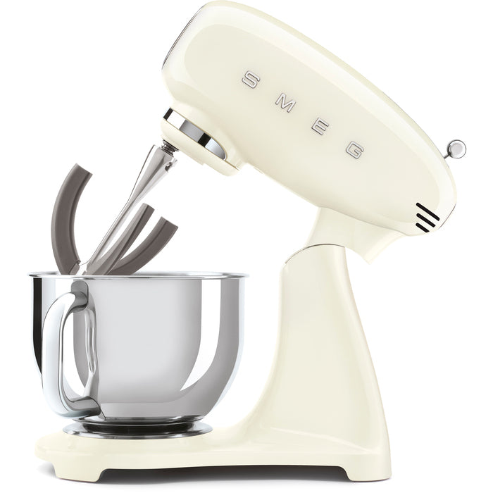 SMEG - SMF03 Köksmaskin 4,8 L Creme