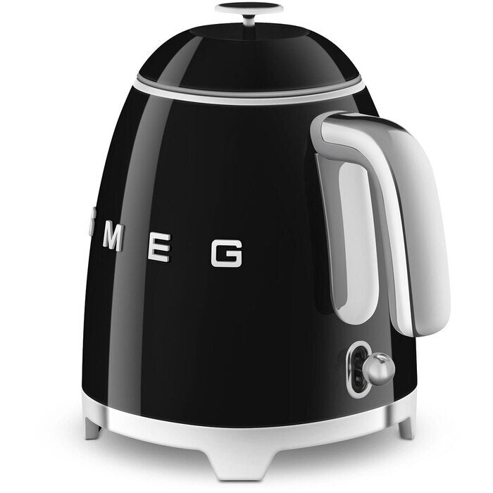 SMEG - KLF05 Vattenkokare 0,8 L Svart