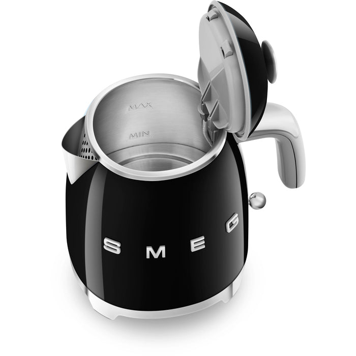 SMEG - KLF05 Vattenkokare 0,8 L Svart