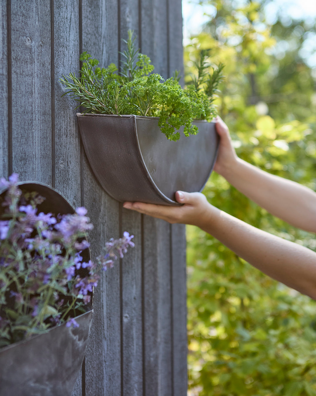 Affari of Sweden - OLIVER Väggkruka, Mörkgrå